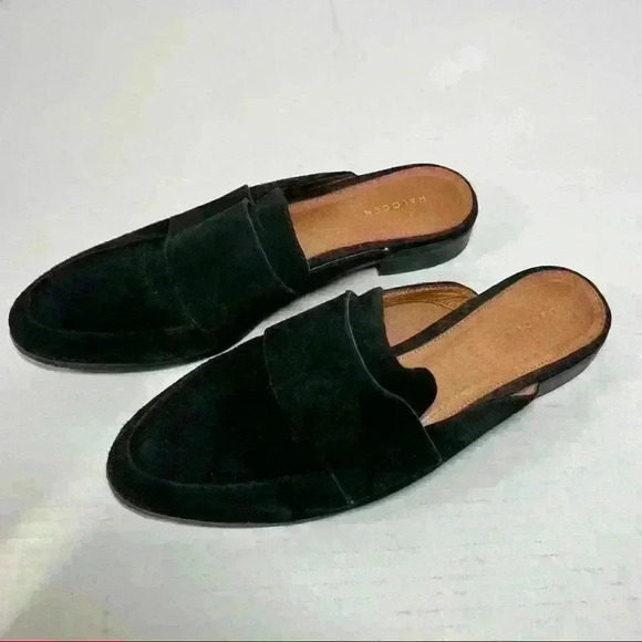 HALOGEN NORDSTROM Women’s Black Suede Mules Slides Sz 6.5 Classic Casual - Picture 2 of 9